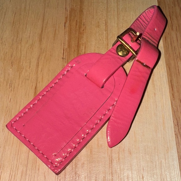Louis Vuitton patent Pink Leather Luggage Tag - Picture 1 of 5